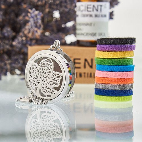 Locket Necklace Stainless Steel Aromatherapy Diffuser Leaf of Nature